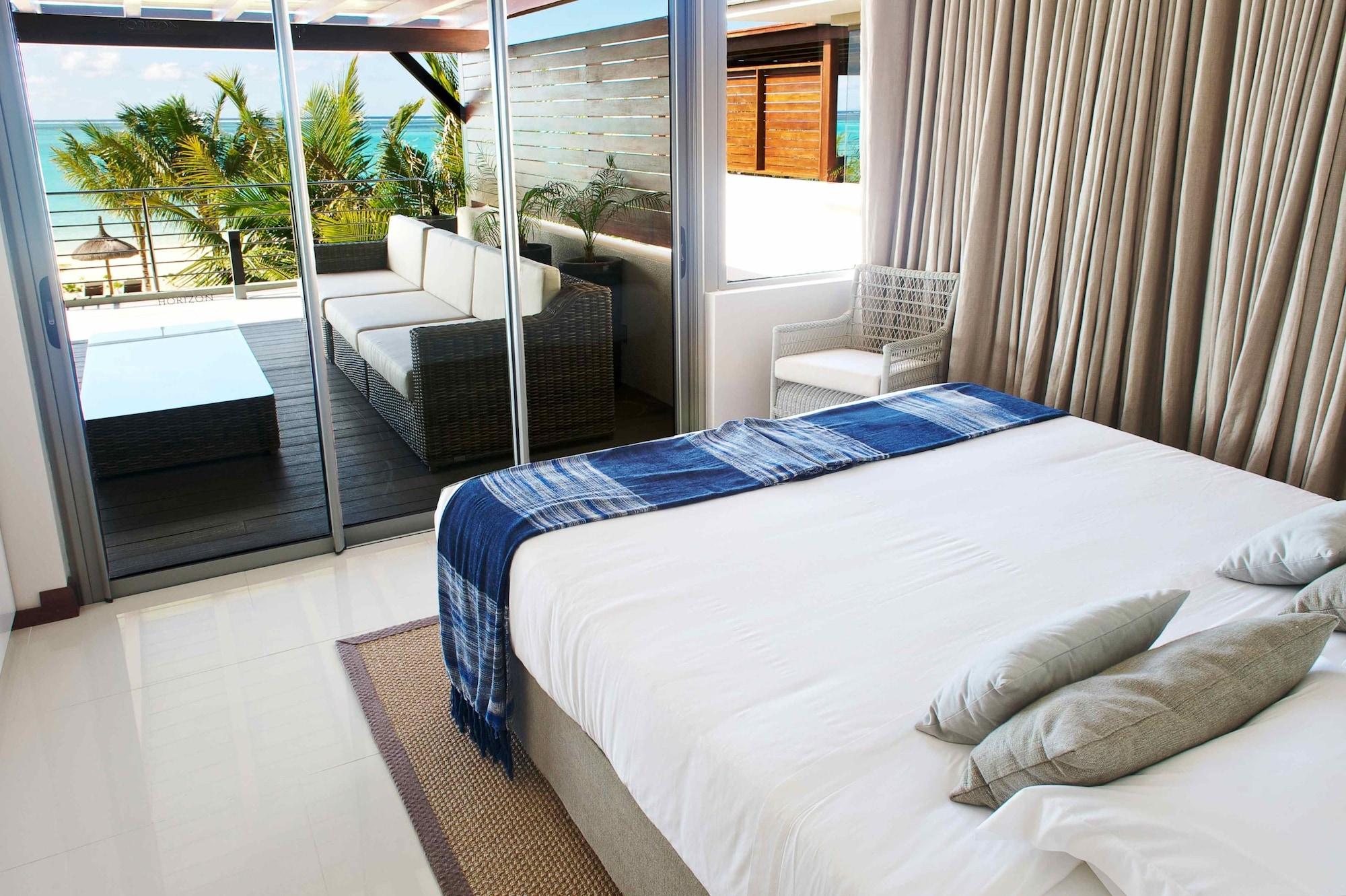 Paradise By Horizon Holidays * Pointe d'Esny