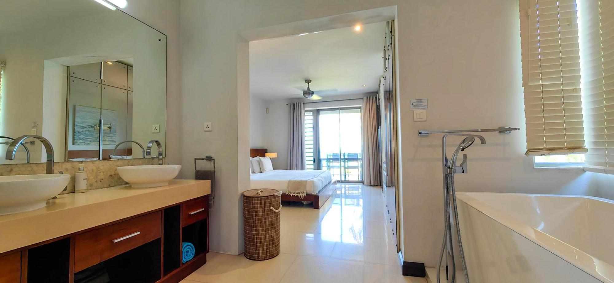 Paradise By Horizon Holidays * Pointe d'Esny